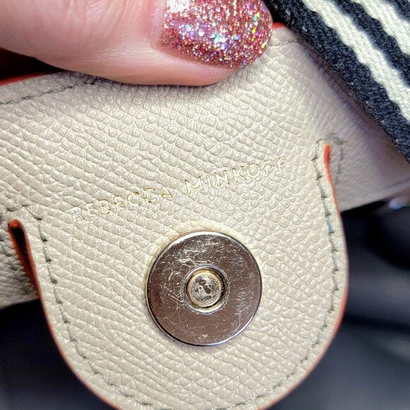 Rebecca Minkoff Gabby Hobo Two Way Shoulder/Crossbody Leather Bag w/ Scarf, EUC - Picture 4 of 9